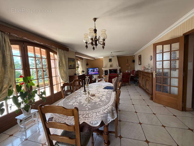 Maison à CUSSET