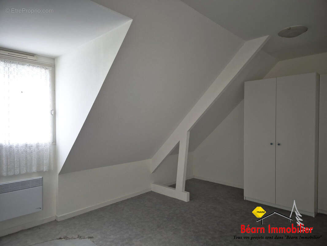 Maison 163 m² à Salies-De-Bearn  - photo 8