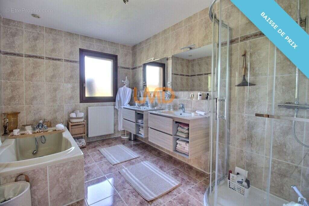 Maison plain-pied 177 m², 5 chambres, DPE B - photo 10