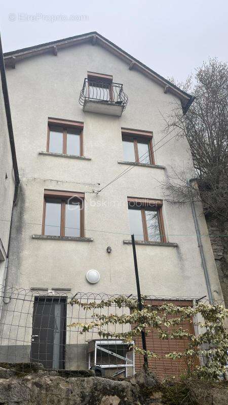Maison de ville rénovée - photo 12