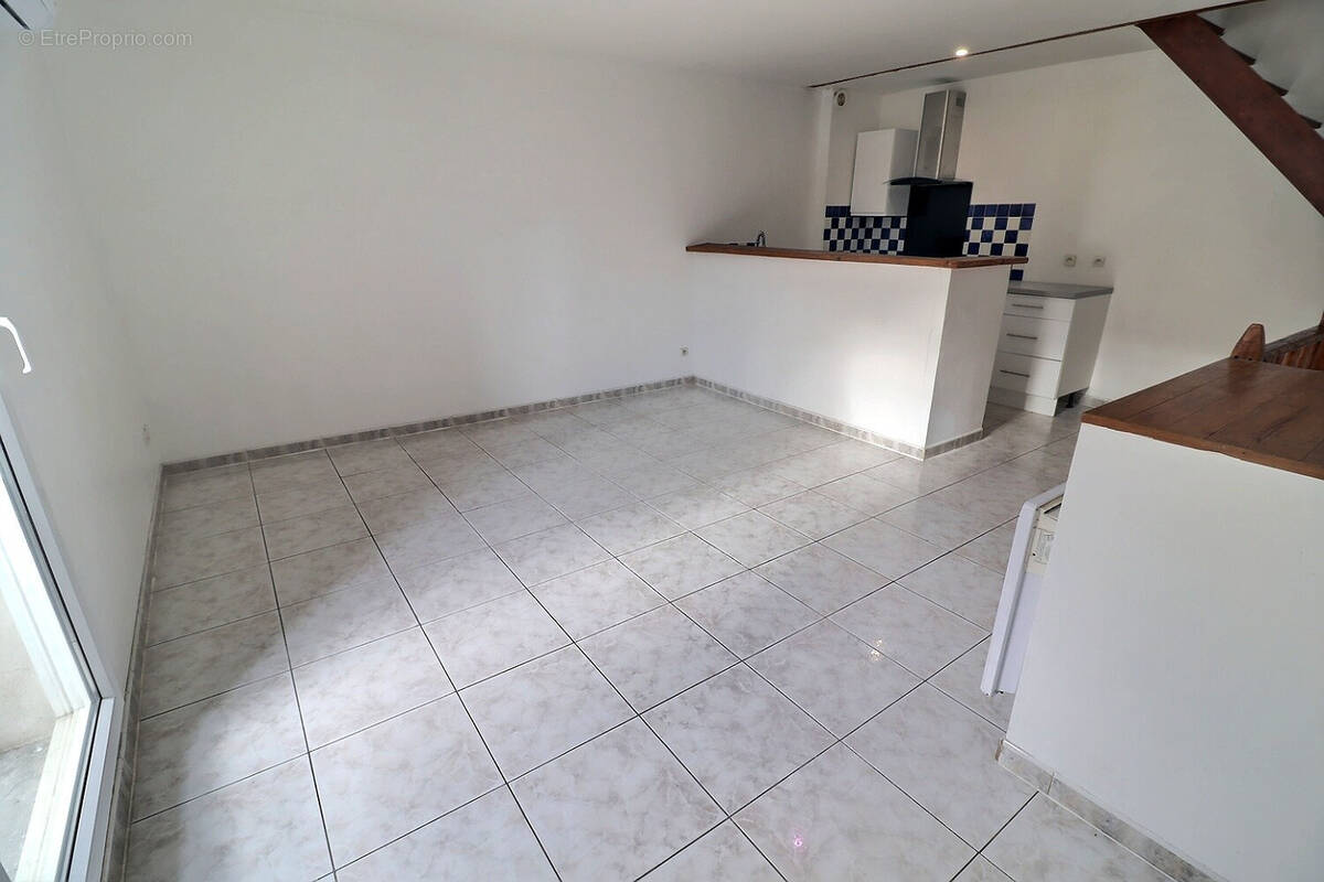 Maison à CLERMONT-L&#039;HERAULT