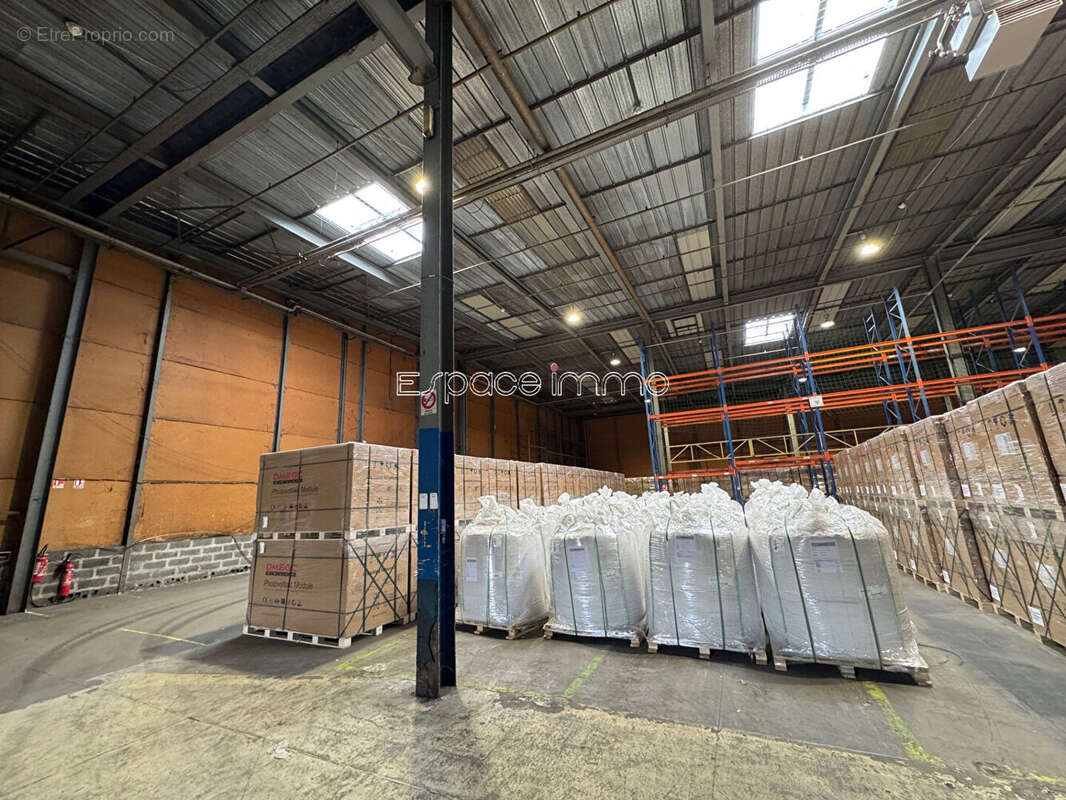 Commerce à GRAVIGNY