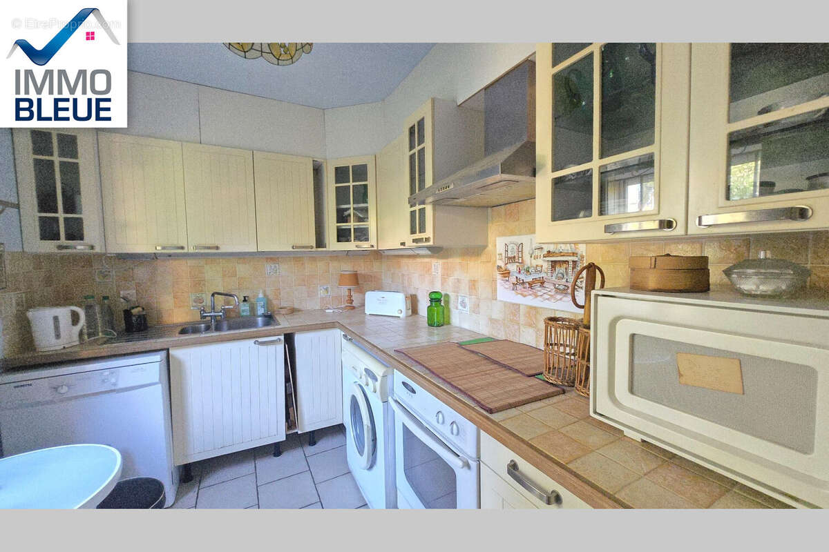 Maison à SAUSSET-LES-PINS