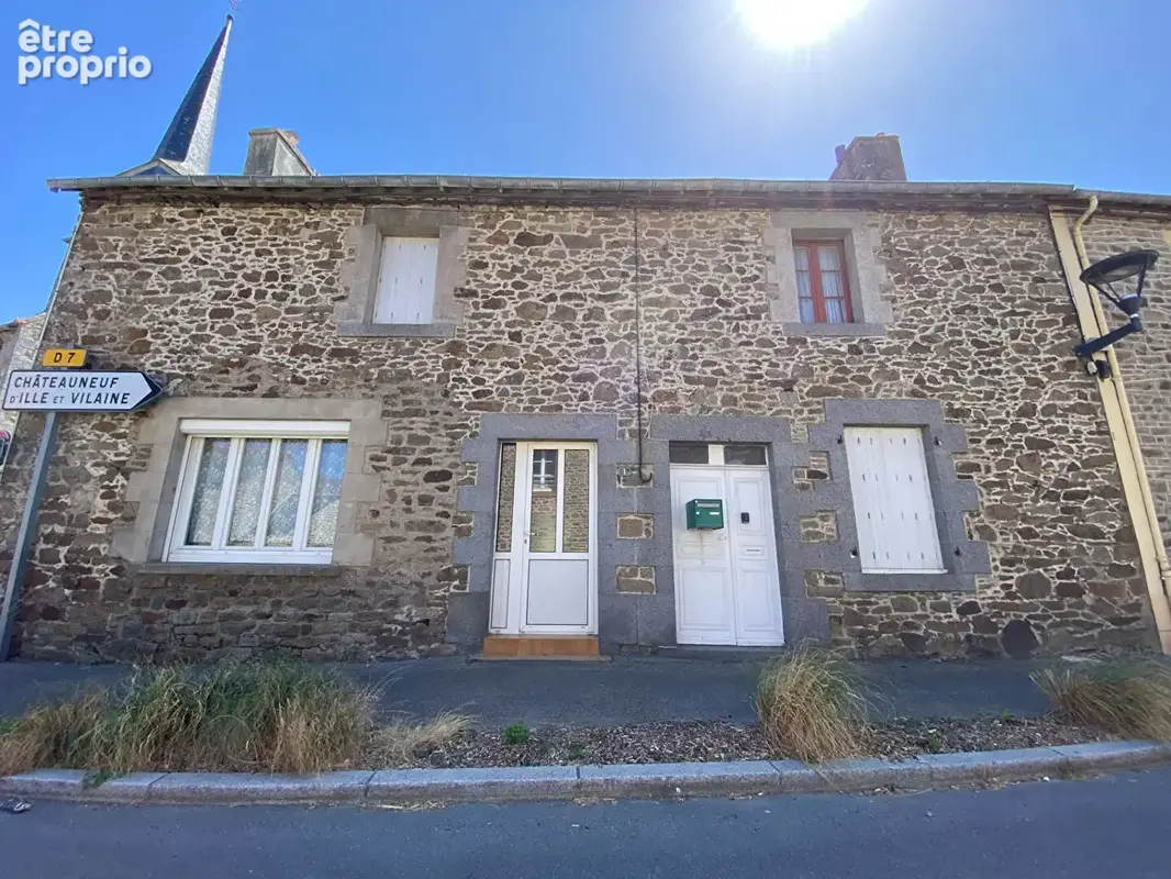 Maison à SAINT-GUINOUX