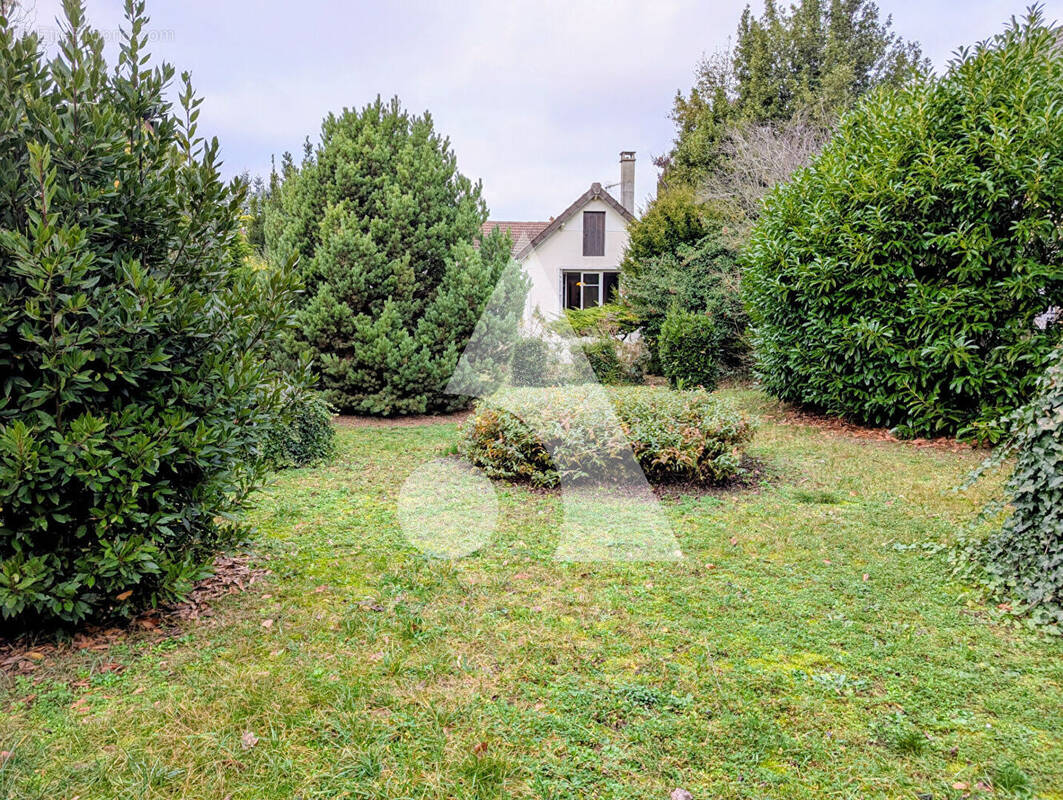 Maison à LA FRETTE-SUR-SEINE