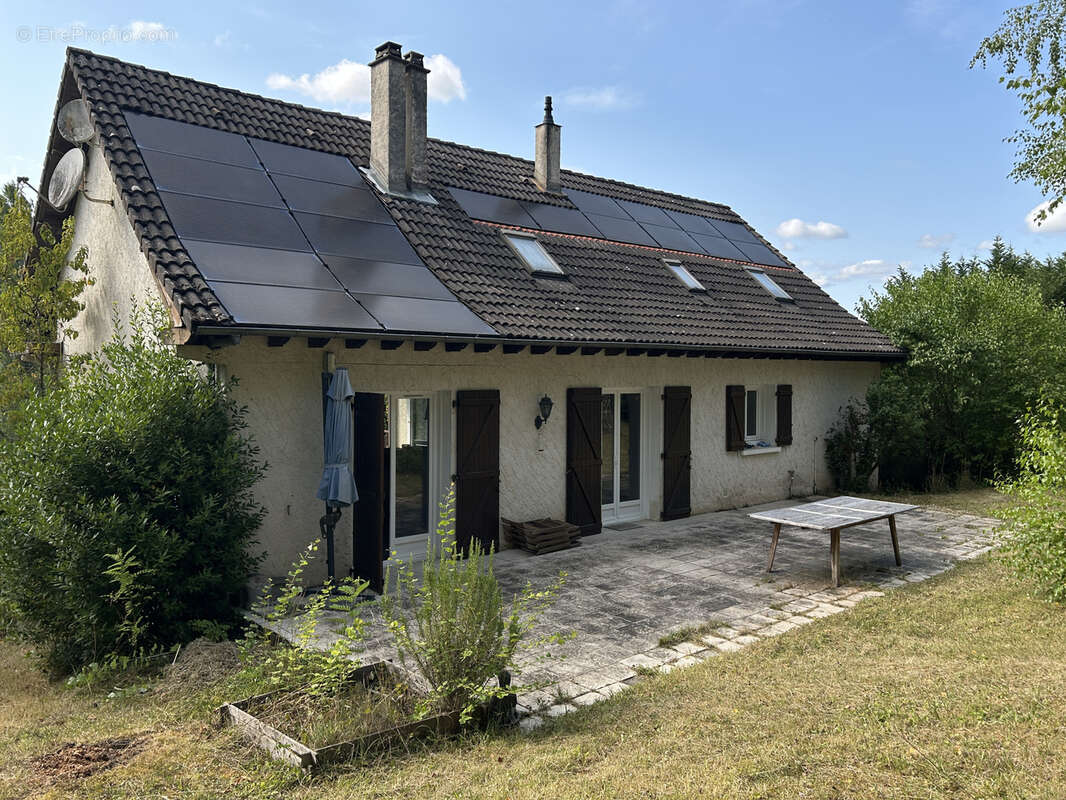 Maison à LA CASSAGNE