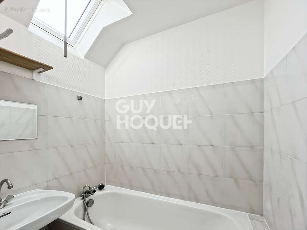 Appartement à FONTENAY-TRESIGNY