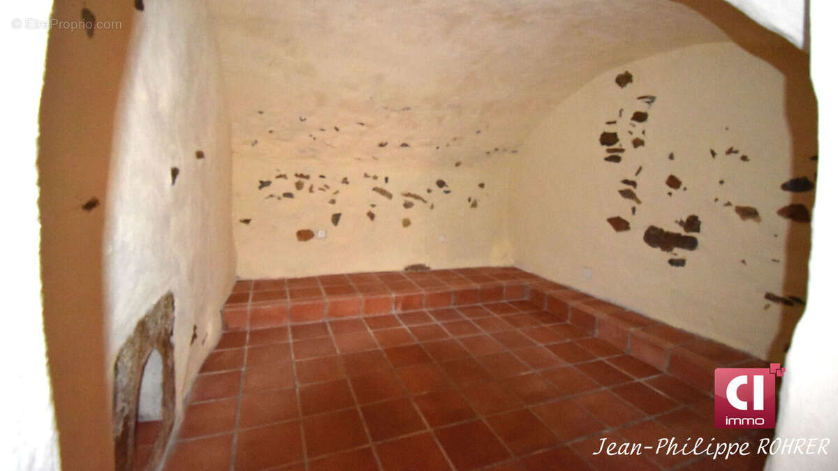 Appartement à SAINTE-ANASTASIE-SUR-ISSOLE