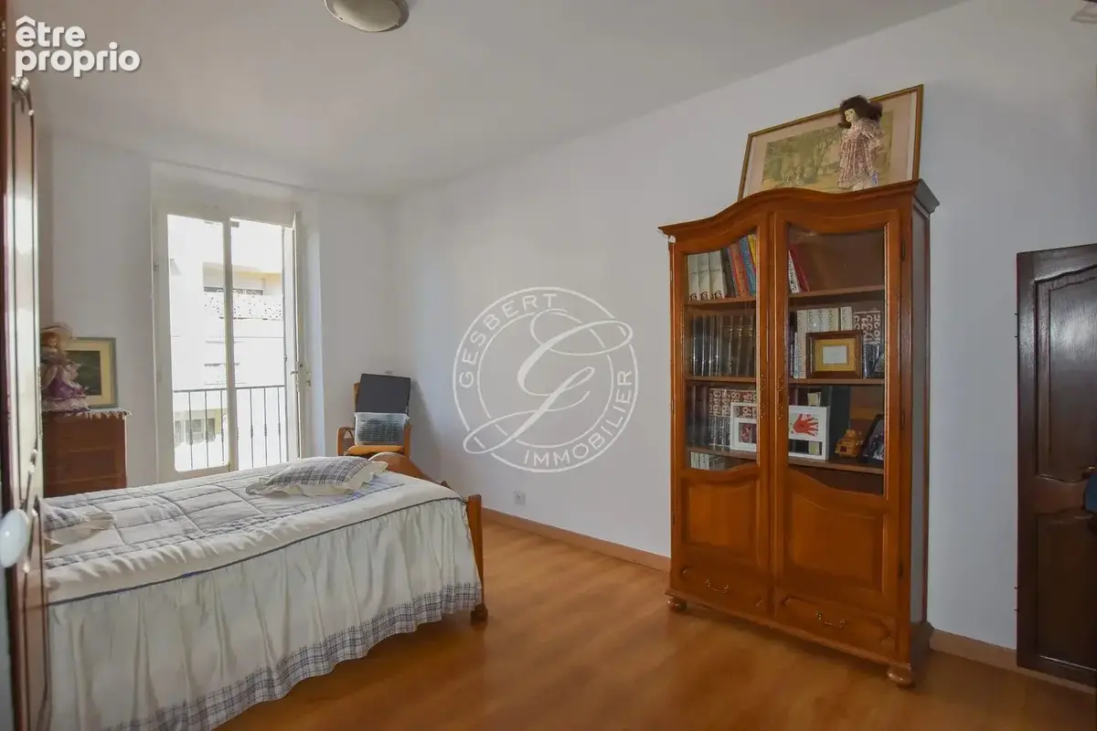 A vendre flayosc - appartement t3 avec terrasse et vue degagée - photo 4