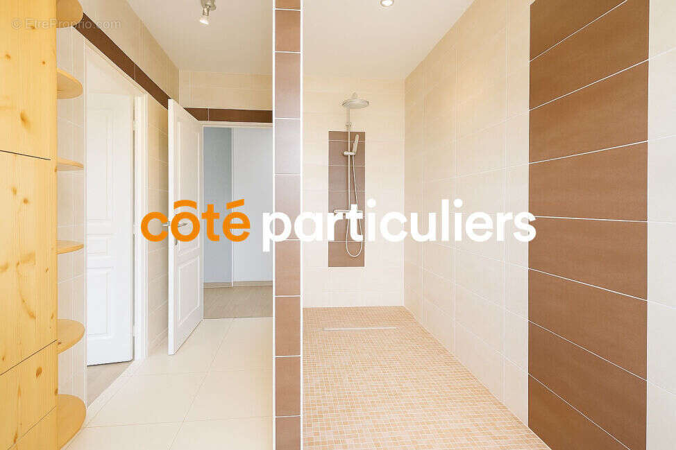 Maison familiale avec piscine - photo 9