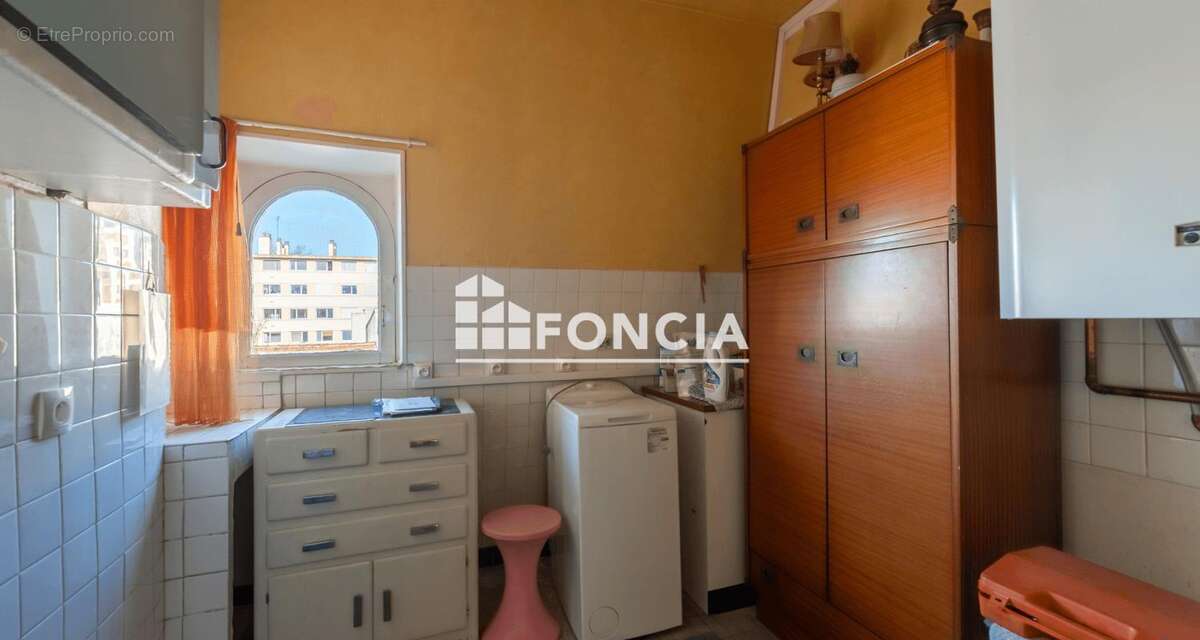 Appartement à NANTERRE