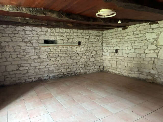 Maison à BAGAT-EN-QUERCY