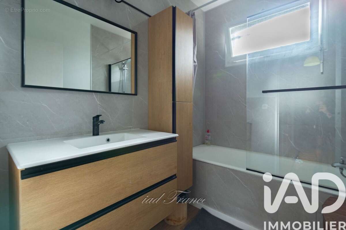 Photo 8 - Appartement à MARLY-LE-ROI