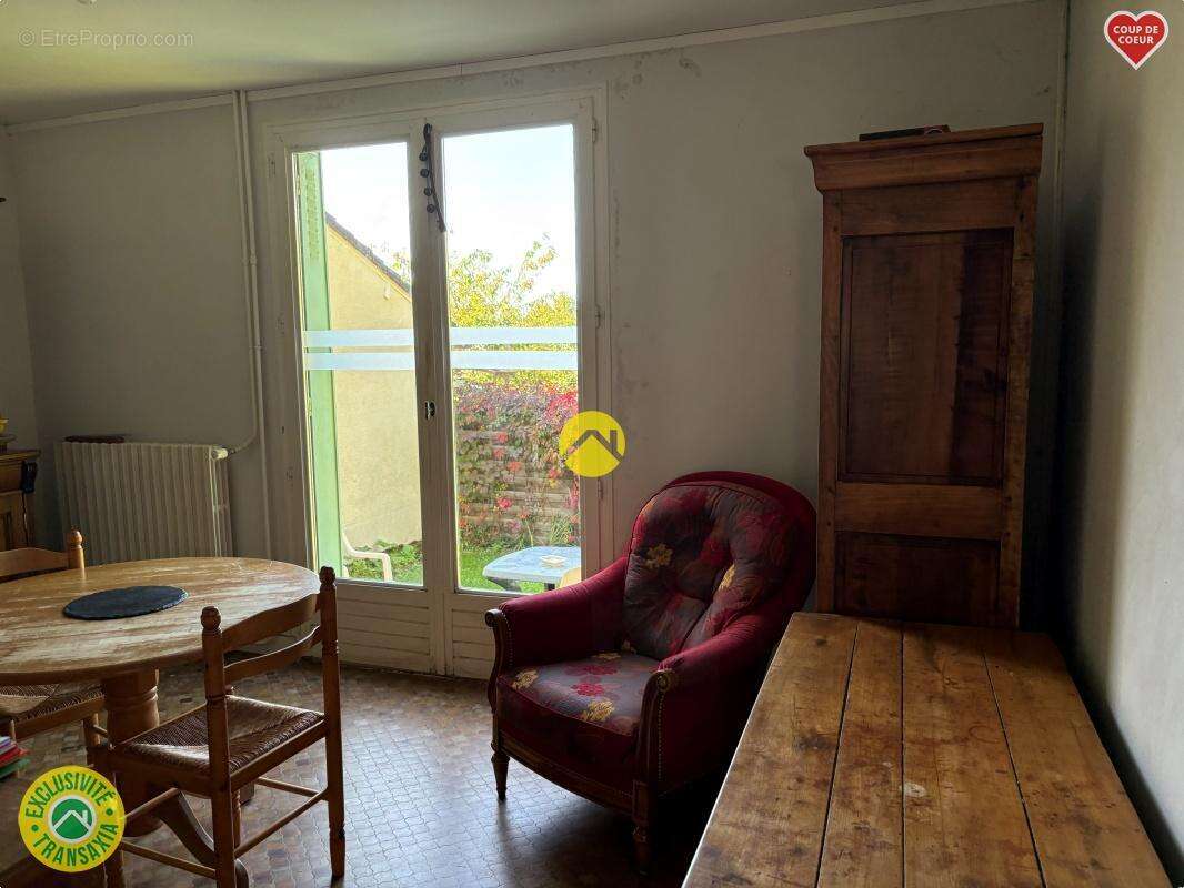 Maison à ARGENTON-SUR-CREUSE