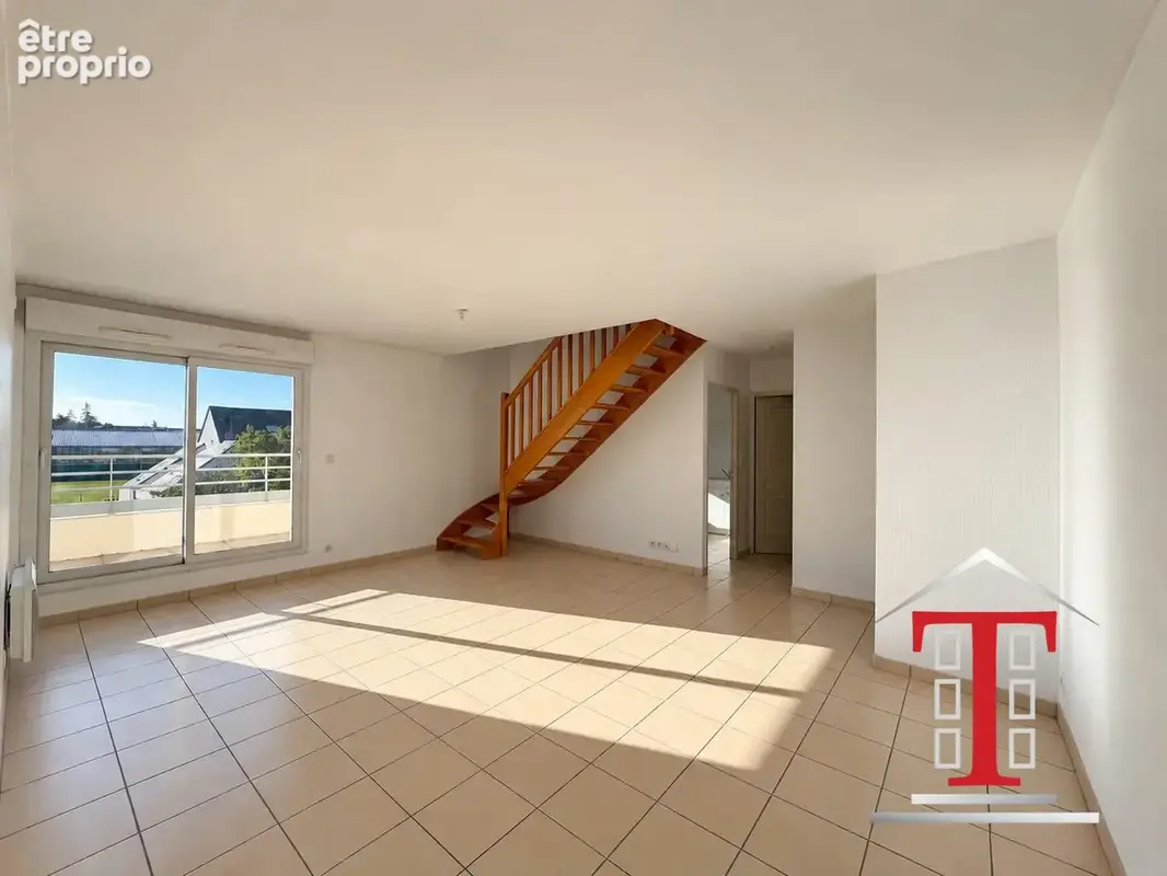 Appartement 3 pièces 64 m² à vendre à Les Ponts-De-Ce (49130) - photo 2