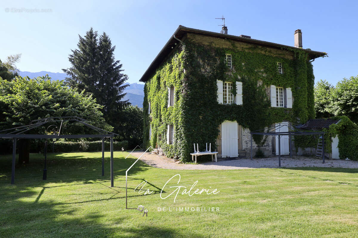 Maison à TENCIN