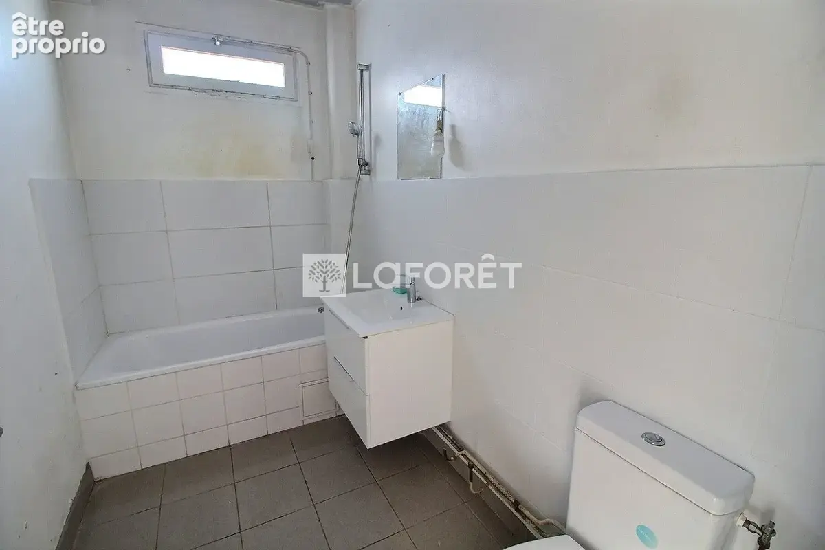 Appartement Rueil Malmaison 1 pièce(s) 27.35 m2 - photo 9