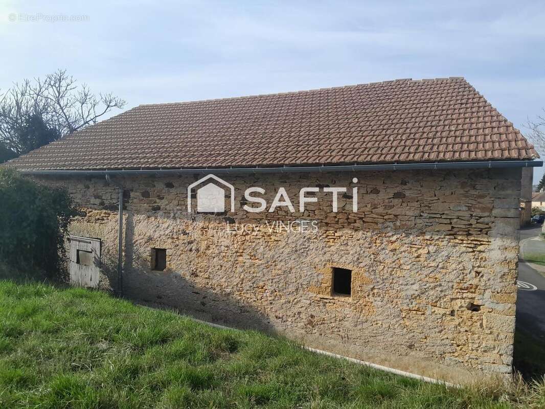 Photo 3 - Maison à SAINT-CAPRAIS