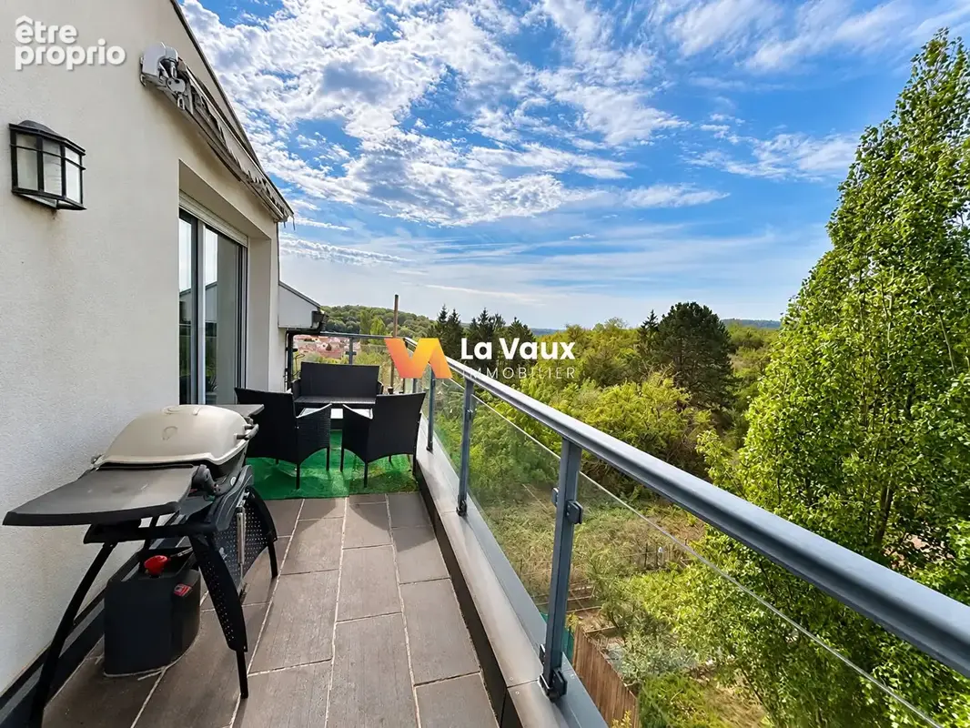 Appartement à NEUVES-MAISONS