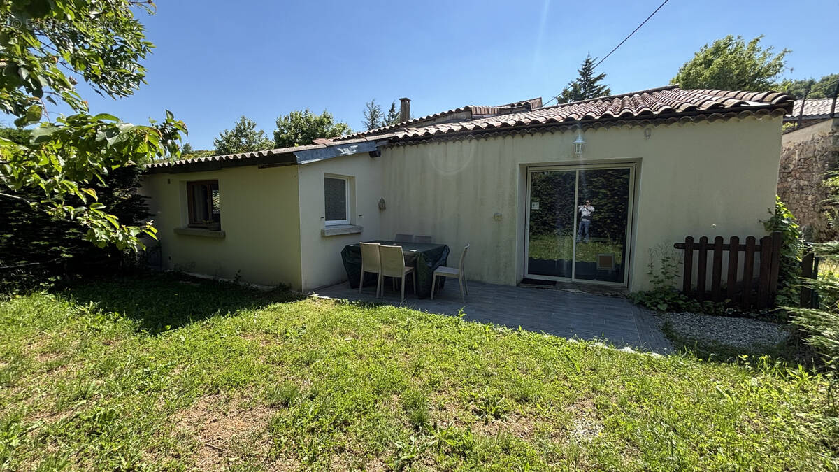 Maison à SAINT-PERAY