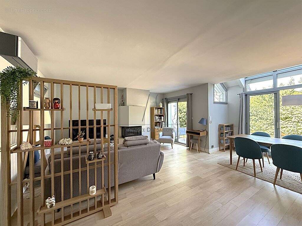 Maison à LE VESINET