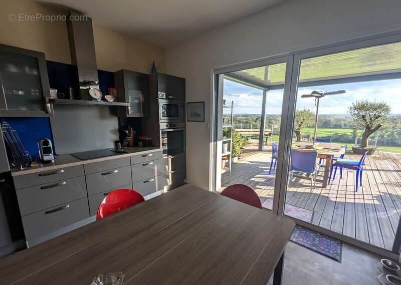 Maison à PARAY-LE-MONIAL