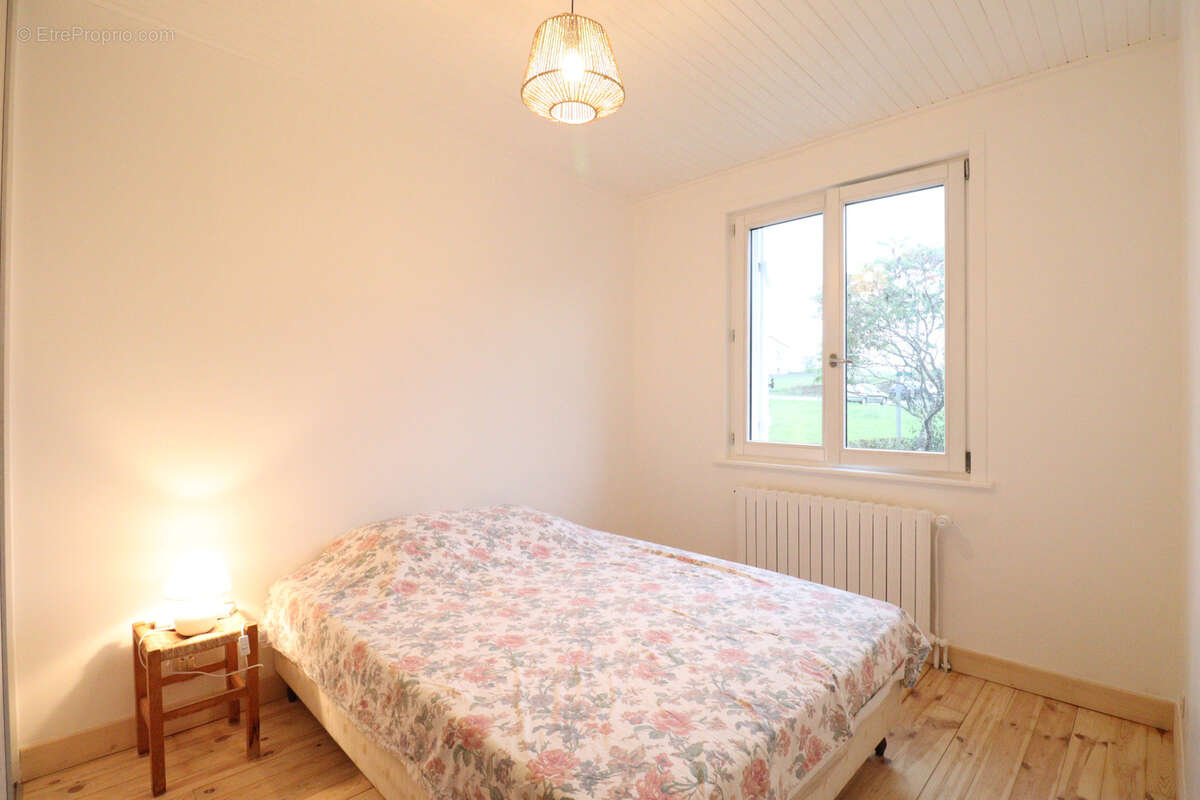 Maison à LE MONTEIL