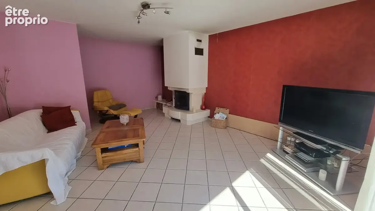 Champagneux   une maison de caractère qui ne demande qu’à écrire la suite de son histoire… - photo 18