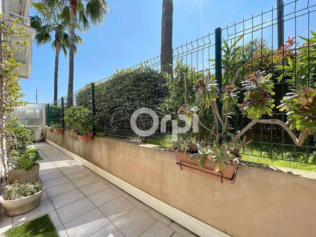 Appartement à CAGNES-SUR-MER