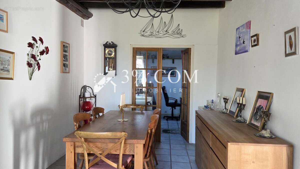 Maison à LA GACILLY