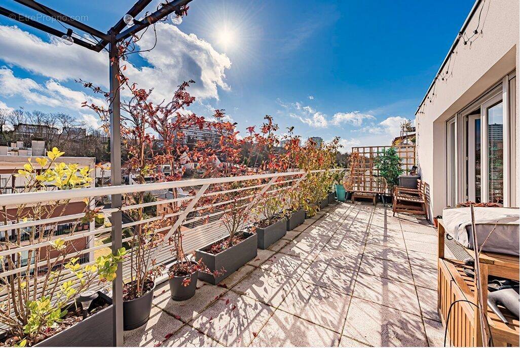 Appartement à RUEIL-MALMAISON