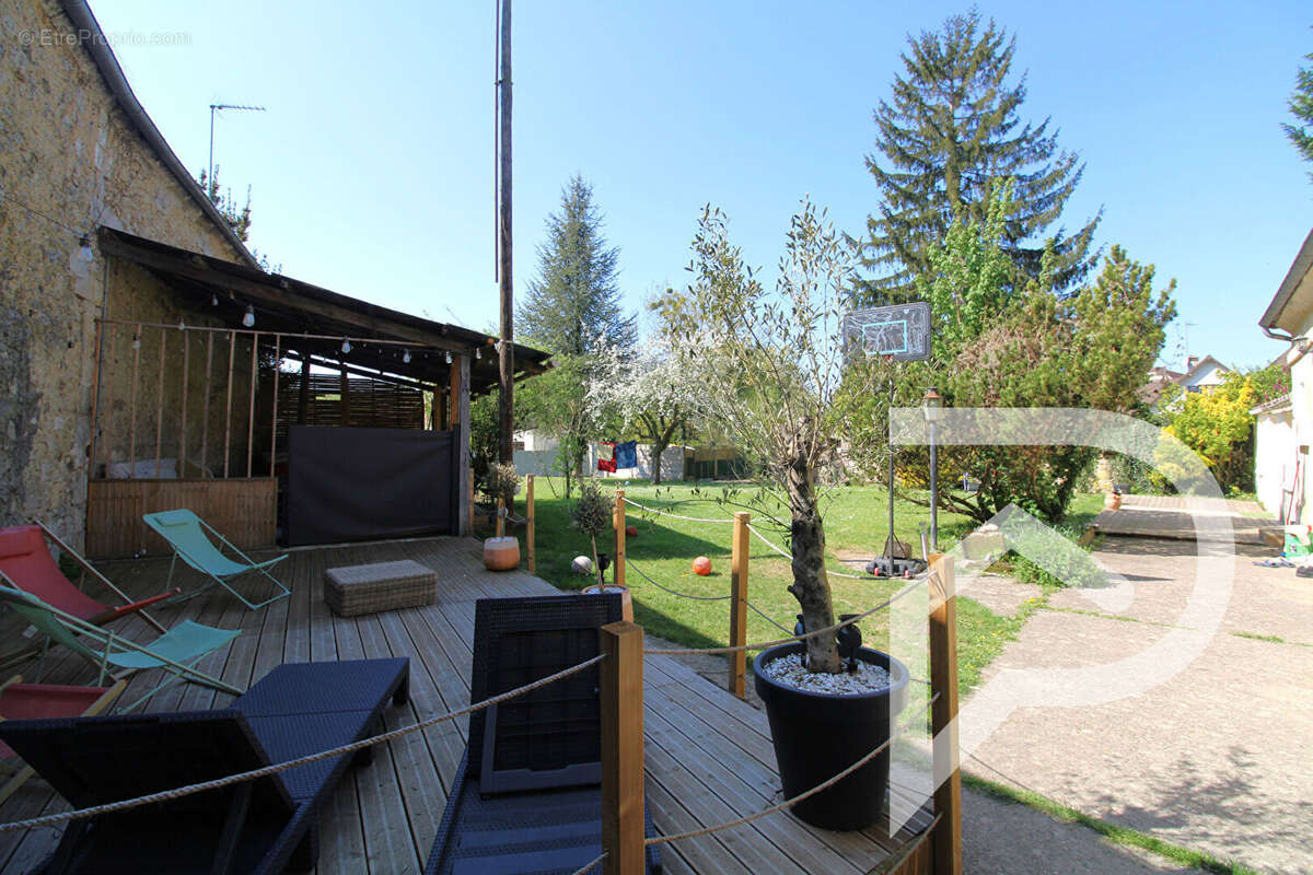 Maison à BETHISY-SAINT-PIERRE