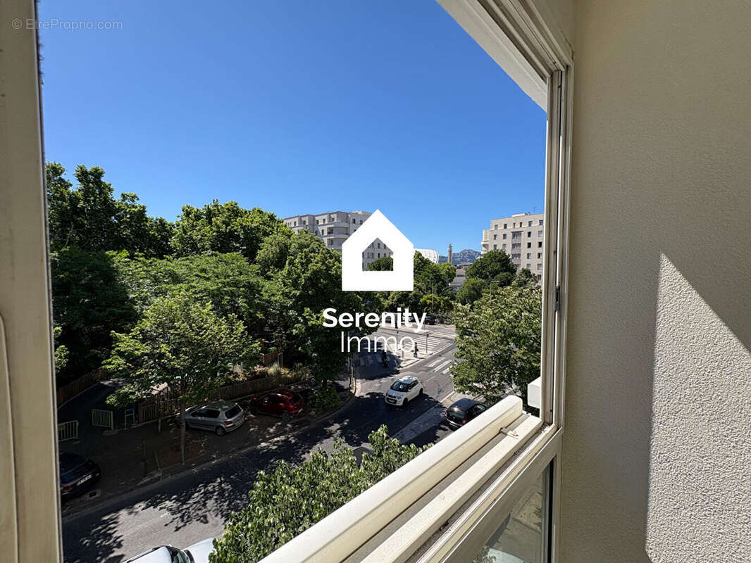 Appartement à MARSEILLE-8E