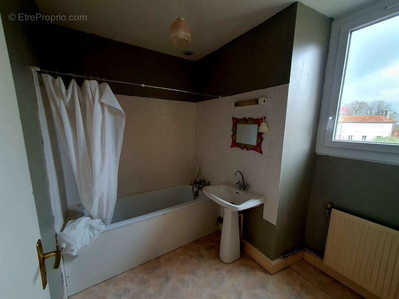 Maison à VERTEILLAC