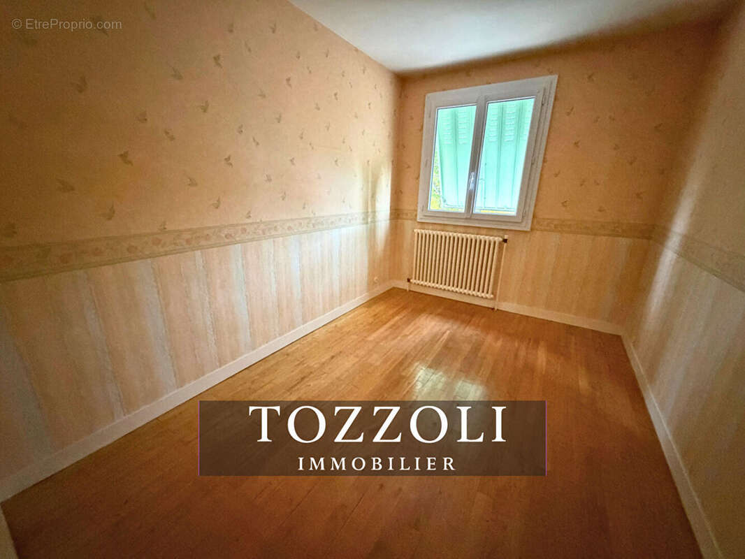 Maison à SAINT-QUENTIN-FALLAVIER