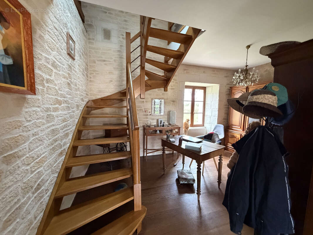 À vendre   Maison familiale à la campagne de Précigné - photo 4