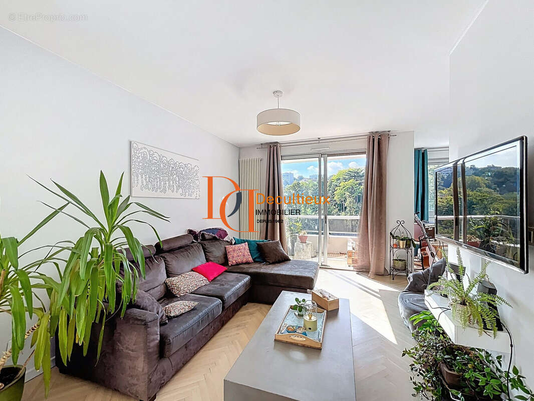 Appartement à LYON-5E