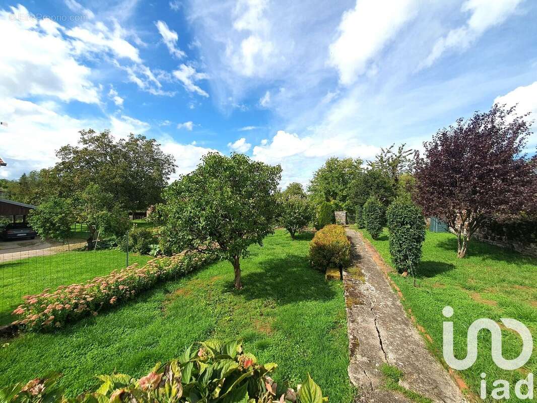 Maison 110 m² à Vauvillers  - photo 3