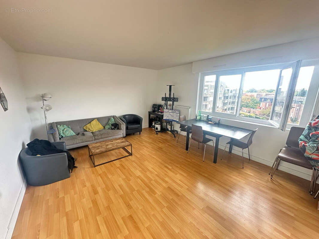 Appartement à RIS-ORANGIS