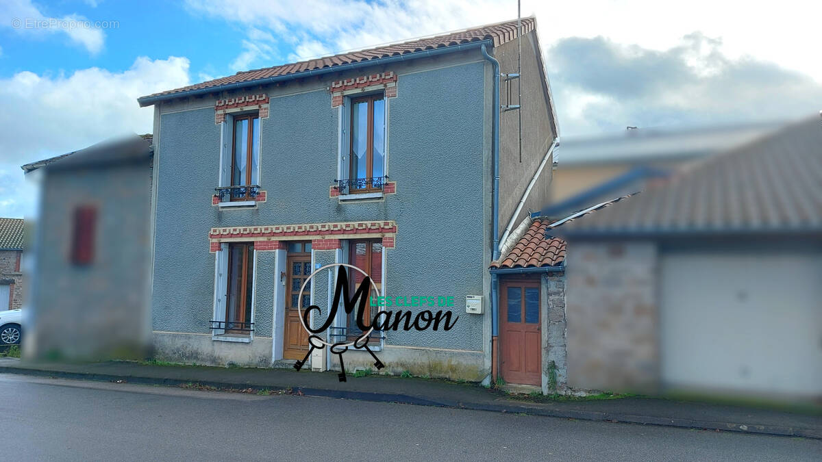Maison à BESSINES-SUR-GARTEMPE