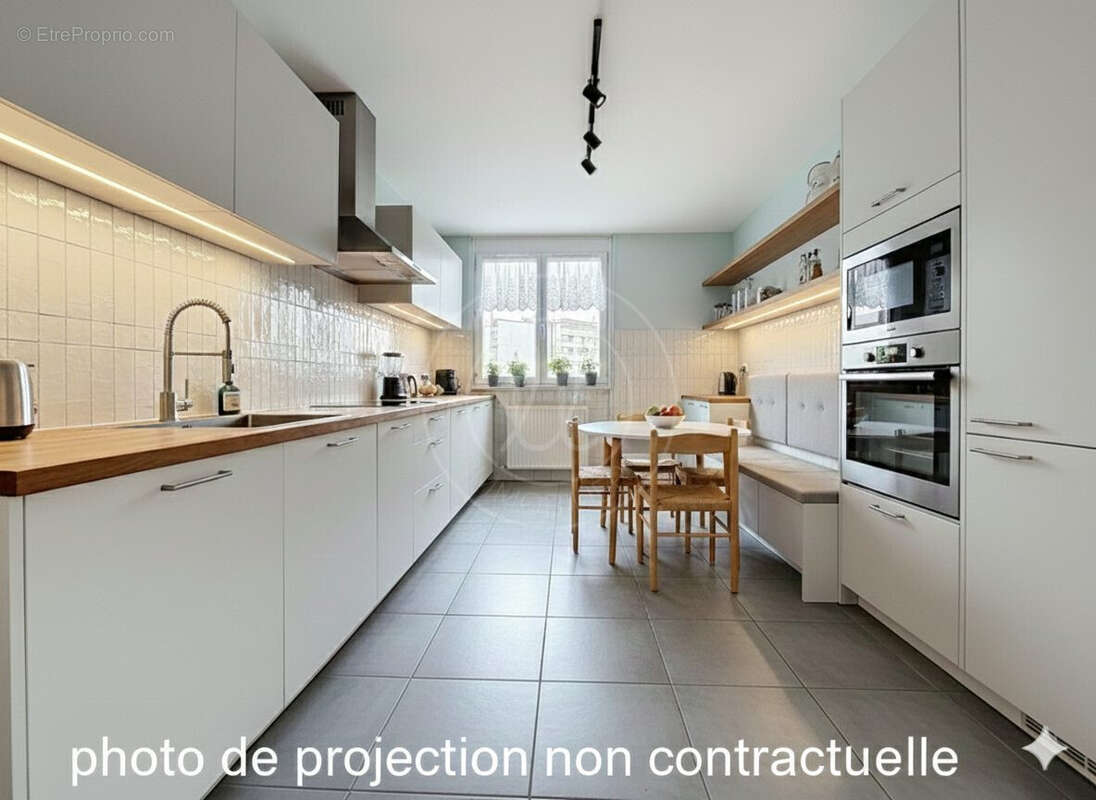 Appartement à MAXEVILLE