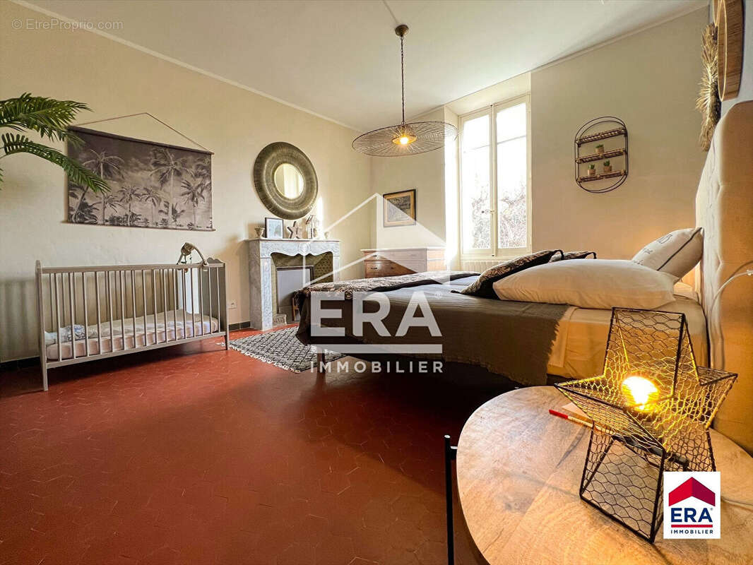 Maison à LORIOL-DU-COMTAT