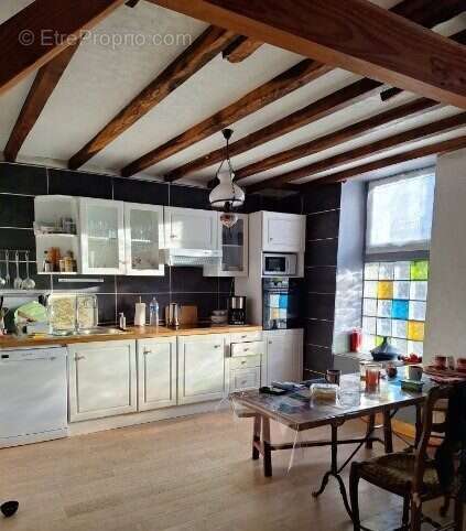 Maison à ROYERE-DE-VASSIVIERE