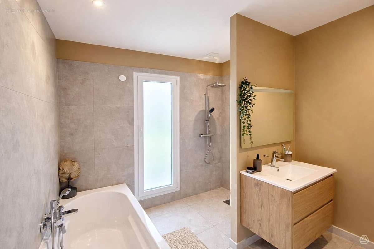 Maison 135 m² à Pusy-Et-Epenoux  - photo 7