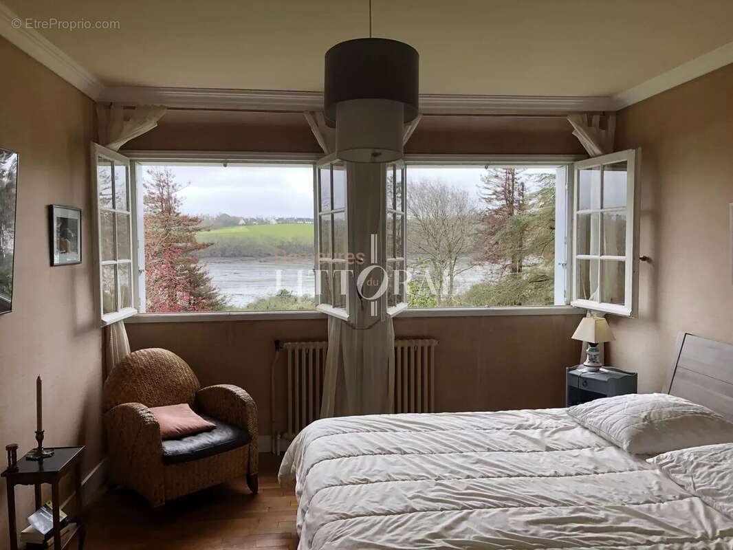 Maison à LOGONNA-DAOULAS