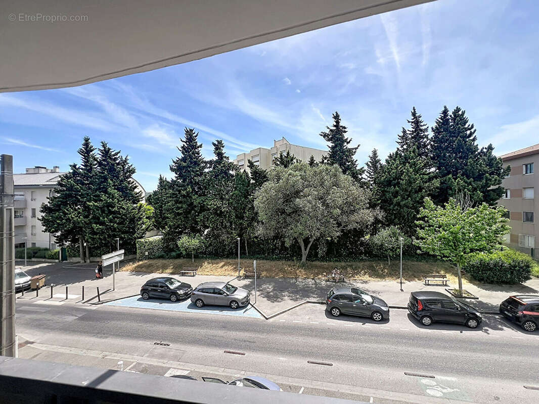 Appartement à Martigues - CENTRE VILLE -Type2 - Rue Kennedy - photo 8