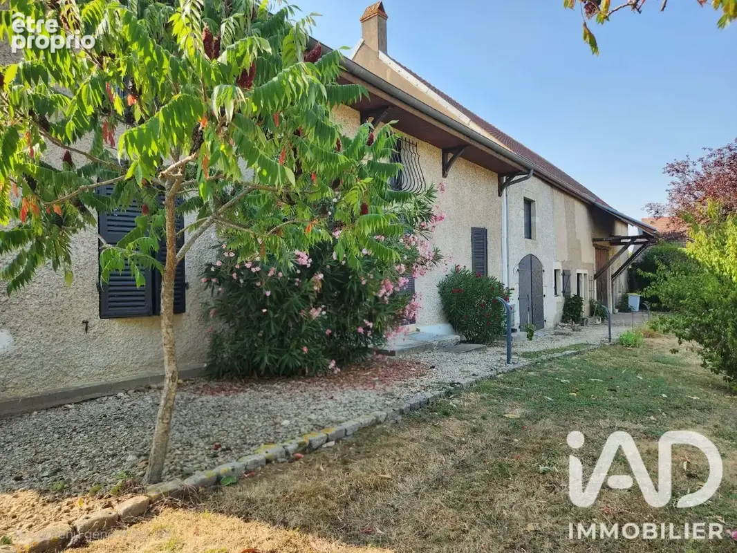 Photo 1 - Maison à ETEVAUX