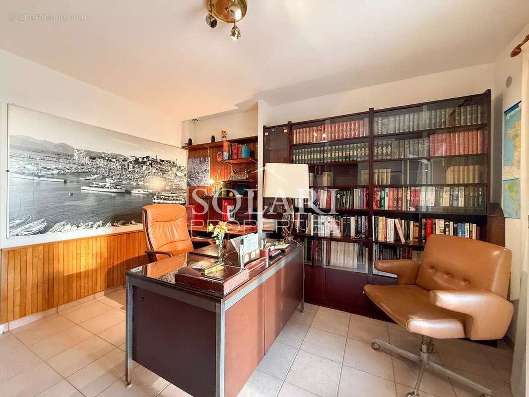 Maison à MANDELIEU-LA-NAPOULE