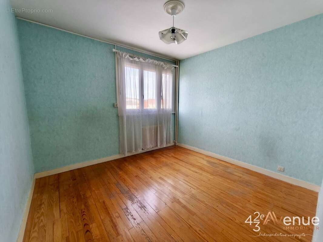 Appartement à LA RICAMARIE