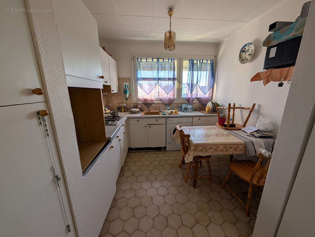 Appartement à SAINT-FONS